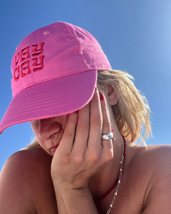 VAYCAY Cap - Campari
